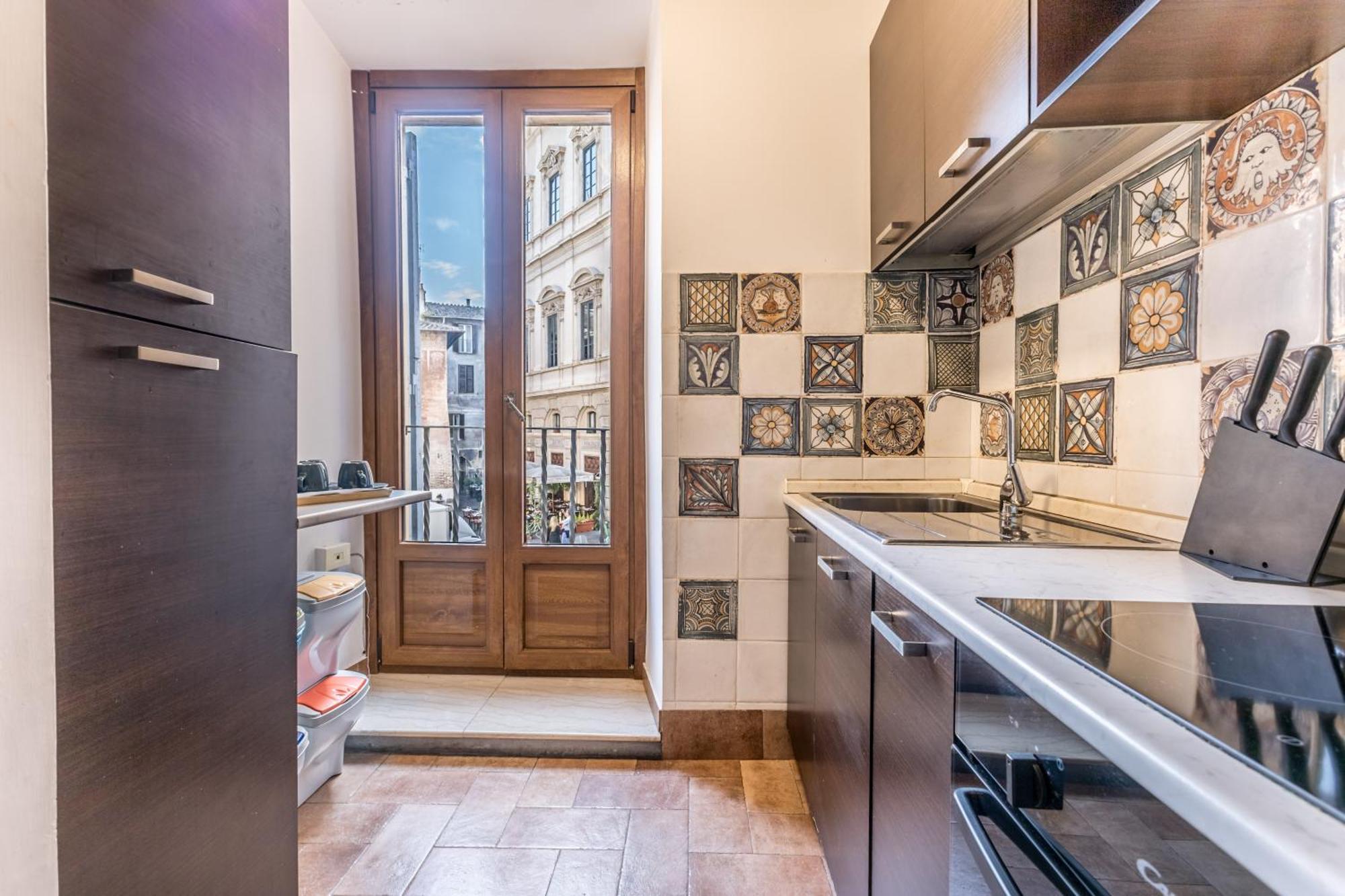 Dimora Storica Del Biscione By Ghor Apartment Rome